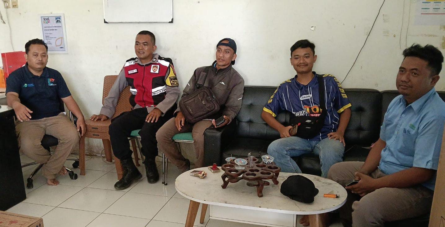Bhabinkamtibmas Polsek Telagasari Sebar Himbauan TPPO Kepada Masyarakat Binaan