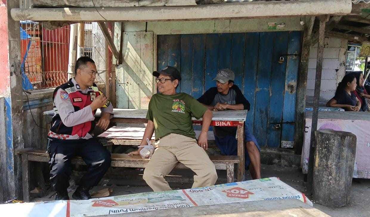 Bhabinkamtibmas Polsek Telagasari Himbau Warga Waspada TPPO