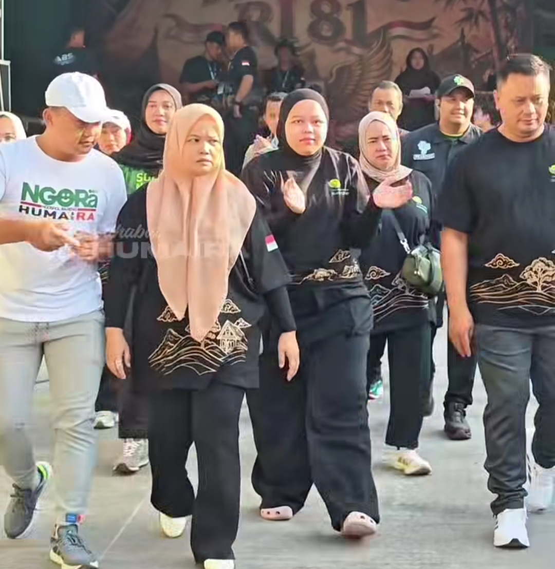 Meriahkan Lomba Gerak Jalan, Humaira Dorong Semangat Kebersamaan Warga Solokanjeruk