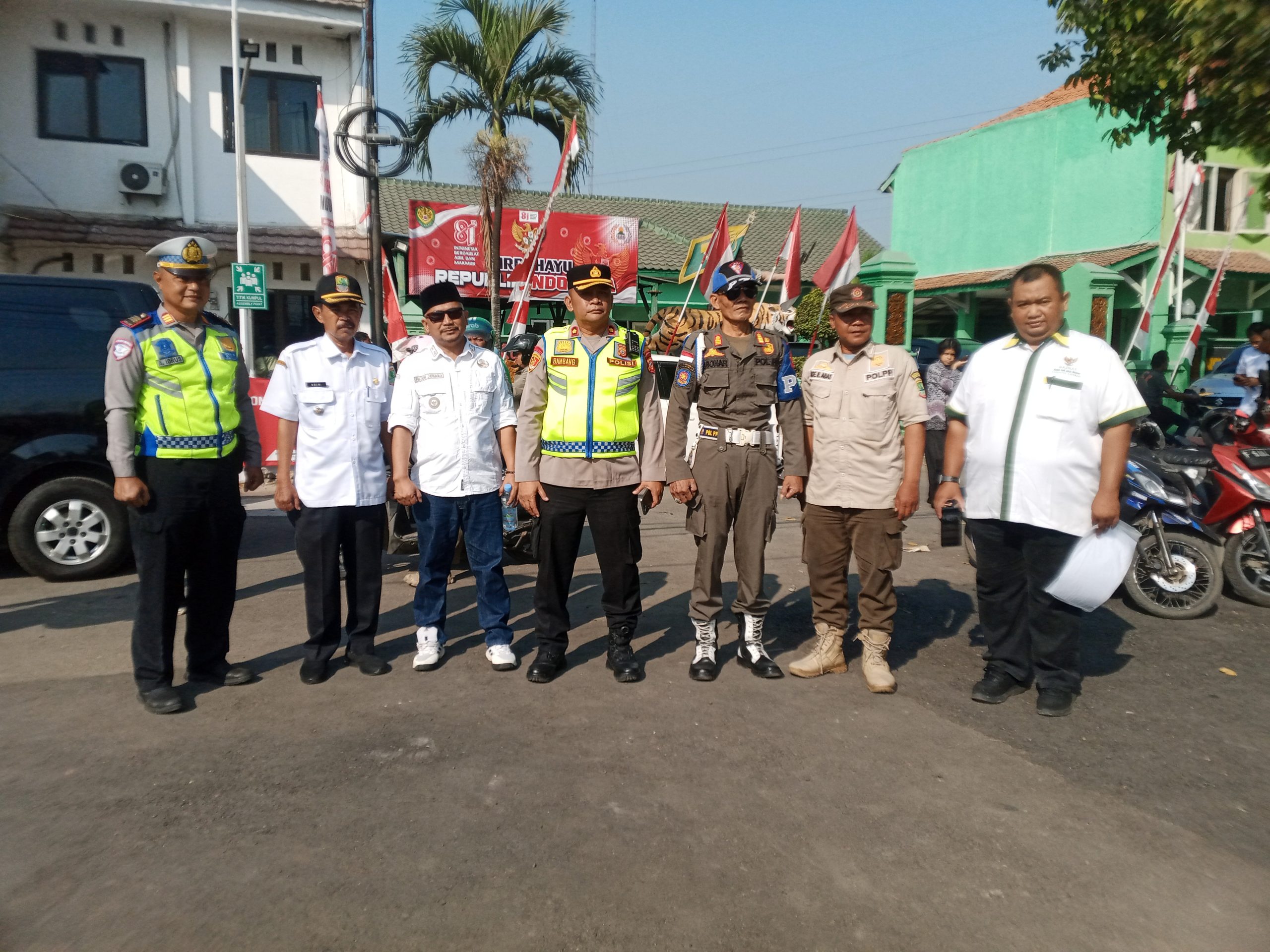 Kapolsek Klari bersama Muspika Hadiri kegiatan Gelar Paten Di Kecamatan Klari ‎