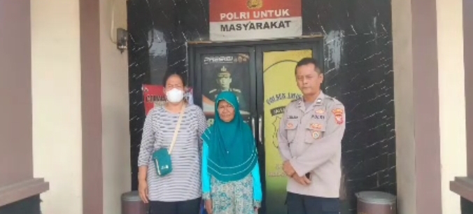 Aksi Humanis Polsek Jatisari: Ibu Linglung yang Terlantar Berhasil Dipertemukan dengan Keluarga