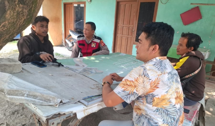 Personil Polsek Telukjambe Barat Kembali Sosialisasikan Program GAZZ (Gerak Cepat Hadir Tepat)