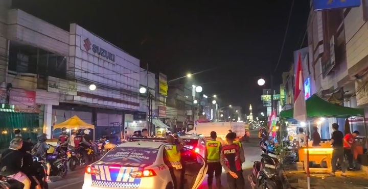 Polresta Karawang Gencarkan Patroli KRYD, Pengemudi Truk Lawan Arus Ditindak, Wujudkan “GAZZ Karawang” Gerak Cepat, Hadir Tepat