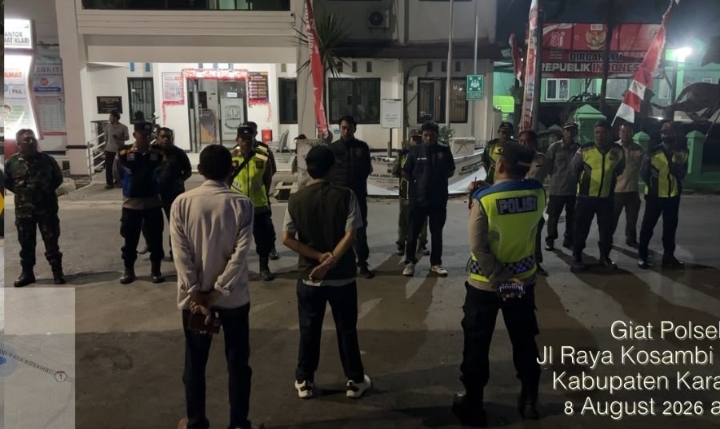 Kapolsek Klari Pimpin Apel Gabungan 3 Pilar Dalam Rangka Persiapan Patroli Skala Besar di Wilayah Hukum Polsek Klari