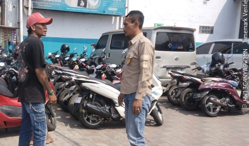 Polsek Jatisari melalui Unit Reskrim Melaksanakan Patroli Kering Serse Sapa Warga