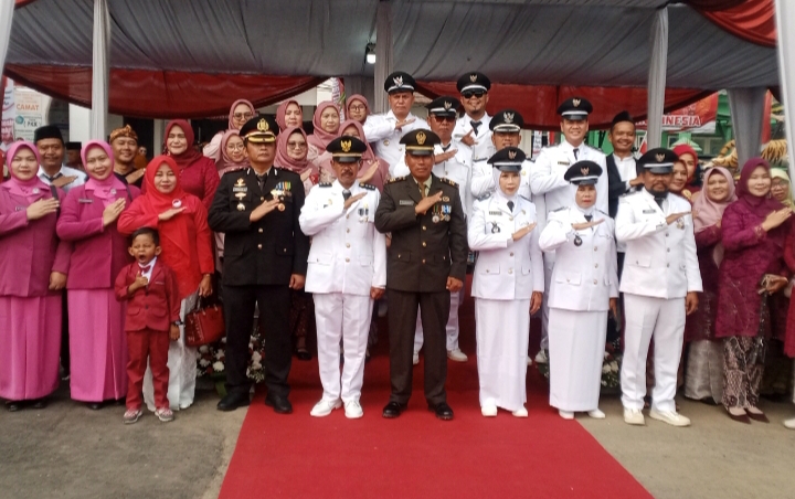 Kapolsek Klari Hadiri Upacara HUT Proklamasi Kemerdekaan RI Ke-81