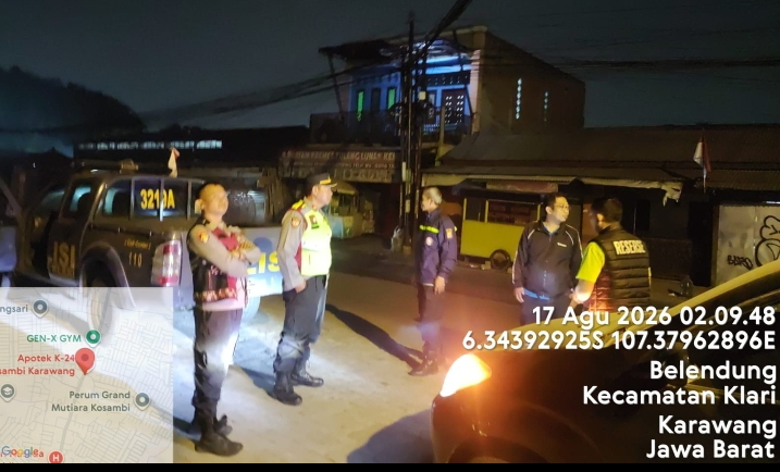 Jaga Kondusivitas Wilayah, Personel Gabungan Polsek Klari Gelar Patroli Malam dan Sampaikan Imbauan Kamtibmas 