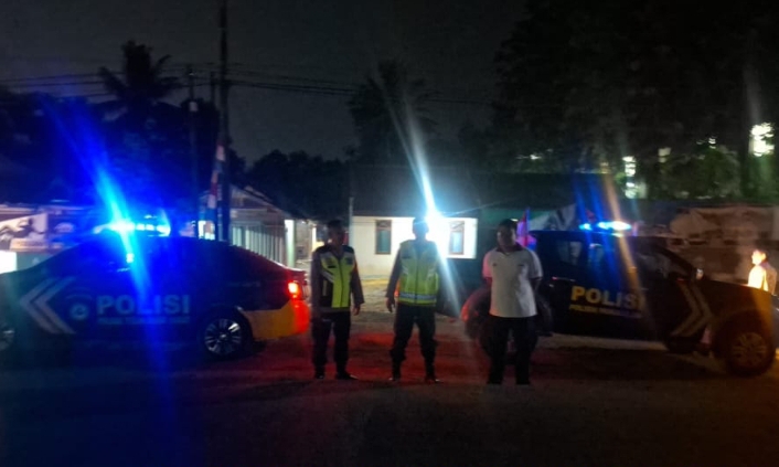 Polsek Telukjambe Barat bersama Polsek Pangkalan Pastikan Perbatasan Aman Dan Kondusif