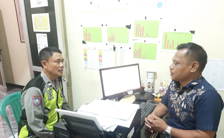 Bhabinkamtibmas Desa Klari Polsek Klari Patroli Sapa Warga, Koordinasi Persiapan Pemilihan Anggota BPD ‎