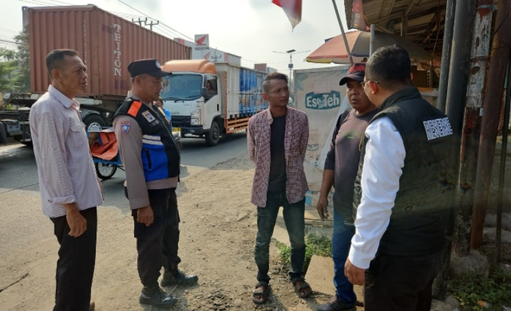 Personel Polsek Klari Dipimpin Piket Pawas Laksanakan Patroli Antisipasi Premanisme dan Pungli