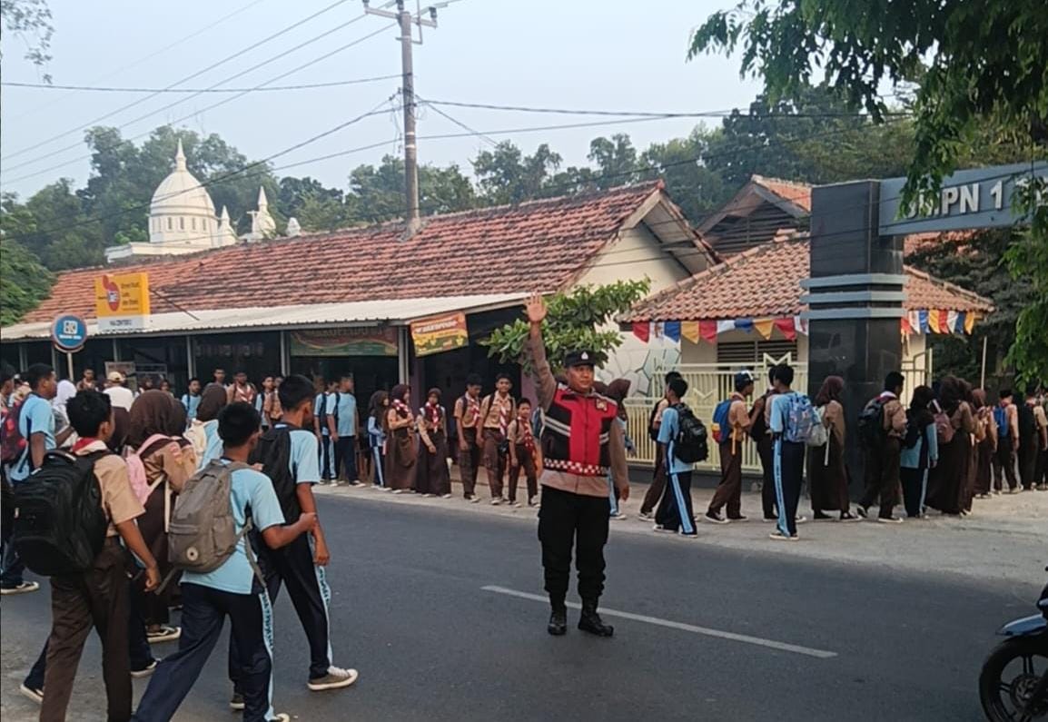 Polsek Telagasari Sigap Laksanakan Sapa Pagi, Wujudkan Kondusivitas Lingkungan