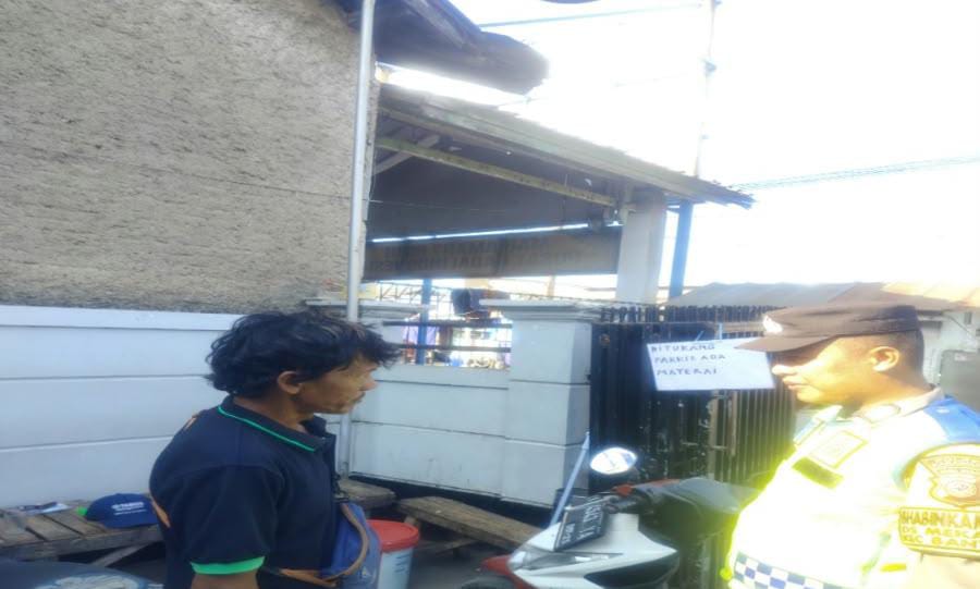Prekat Polsek Banyusari Sosialisasikan Bahaya TPPO