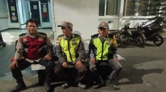 Bhabinkamtibmas Polsek Telagasari Gencar Laksanakan Siskamling Antisipasi Gukamtibmas
