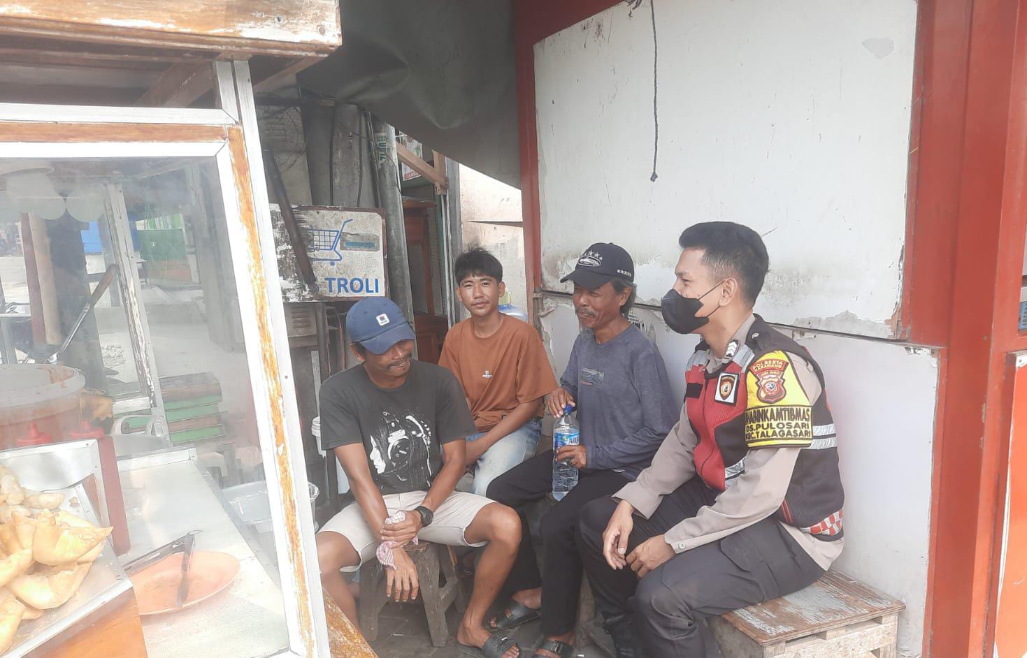 Bhabinkamtibmas Polsek Telagasari Beri Himbauan Masyarakat Untuk Waspada Terhadap TPPO