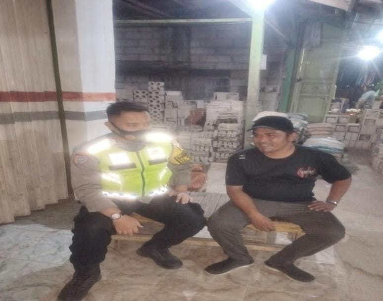 Prekat Polsek Banyusari Sosialisasikan Bahaya TPPO