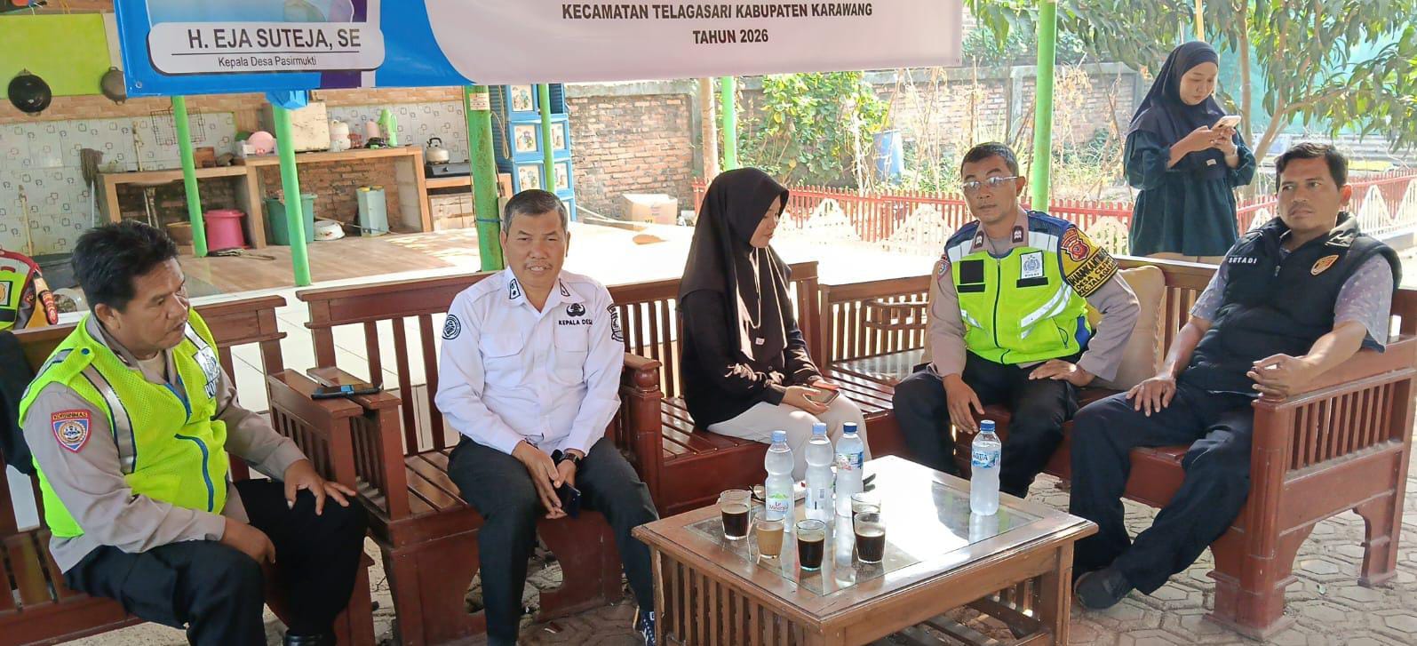 Bhabinkamtibmas Polsek Telagasari Himbau Warga Waspada TPPO di Lingkungan Masyarakat