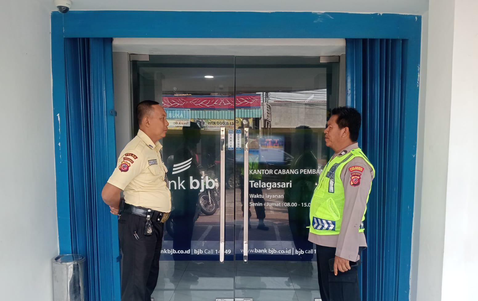 Patroli Polsek Telagasari Susuri Sekitar Objek Vital Cegah C3