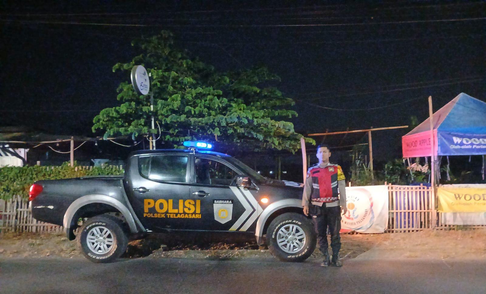 Jaga Kondusivitas Lingkungan, Bhabinkamtibmas Polsek Telagasari Gencar Lakukan Patroli Malam