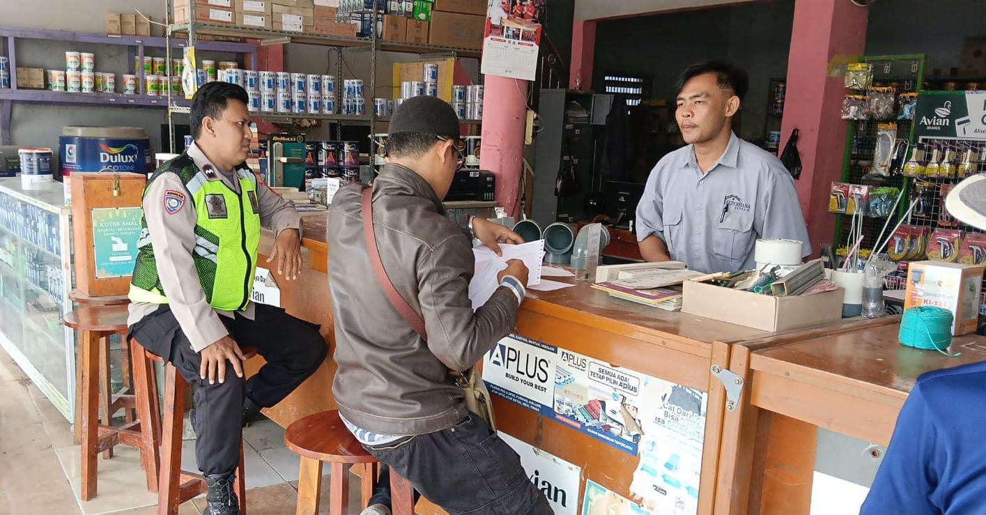 Bhabinkamtibmas Polsek Telagasari Sebar Himbauan, Cegah C3