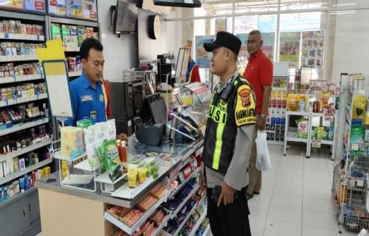 Giat Patroli Perekat Supermarket Indomaret Gempol Guna Antisipasi Kejahatan