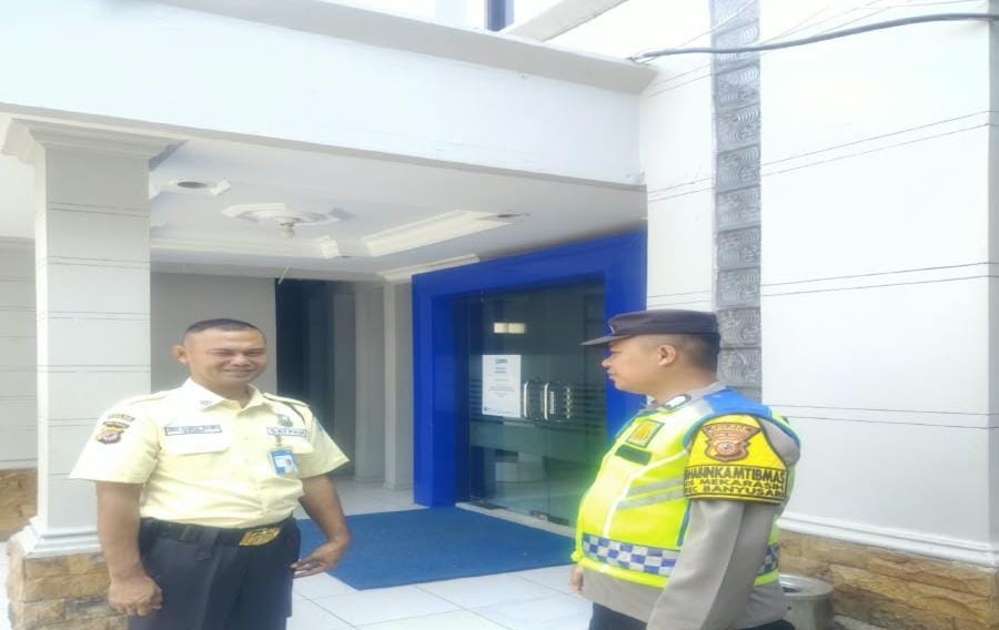 Kunjungi BRI Gempol Patroli Prekat Polsek Banyusari di Malam Hari