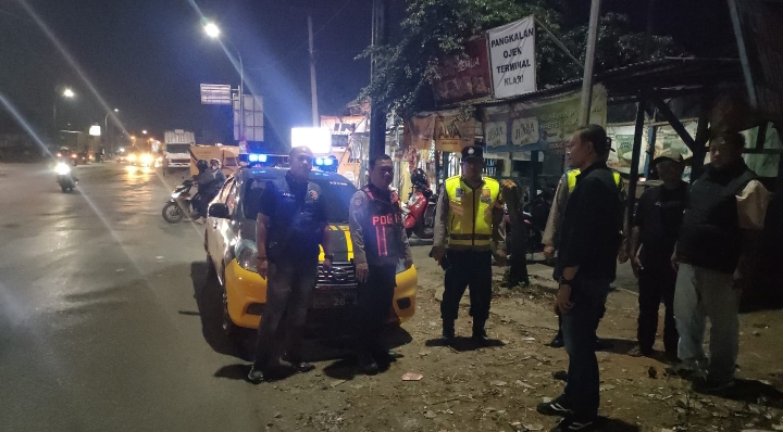 Polsek Klari Pastikan Lampu Merah Karawang Timur Aman dan Kondusif