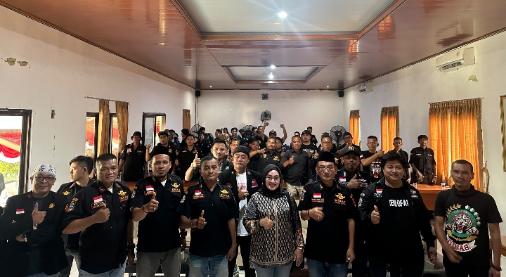 Sri Rahayu Hadir Di Pengukuhan Delapan Sektor Ormas GIBAS Cinta Damai, Tekankan Kerja Nyata untuk Masyarakat