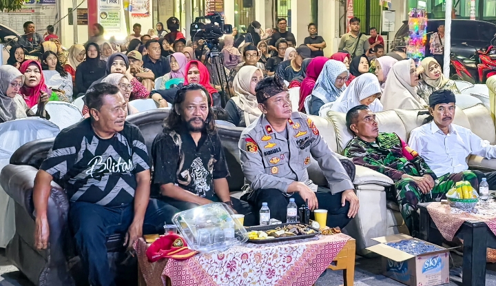 Milangkala Karawang ke 393, Kapolsek Klari Bersama Muspika Hadiri Acara Hiburan Rakyat