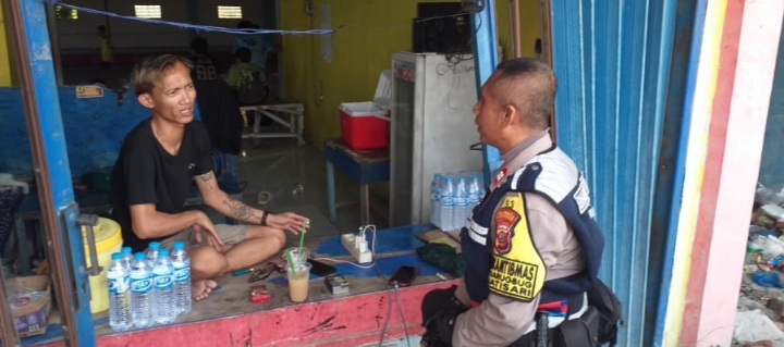 Bhabinkamtibmas Polsek Jatisari Laksanakan Patroli Sapa Warga, Imbau Kamtibmas Ke Warga Binaan 