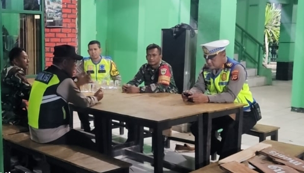 Personil Polsek Klari Sambang Silaturahmi Kamtibmas Ke Mako Koramil