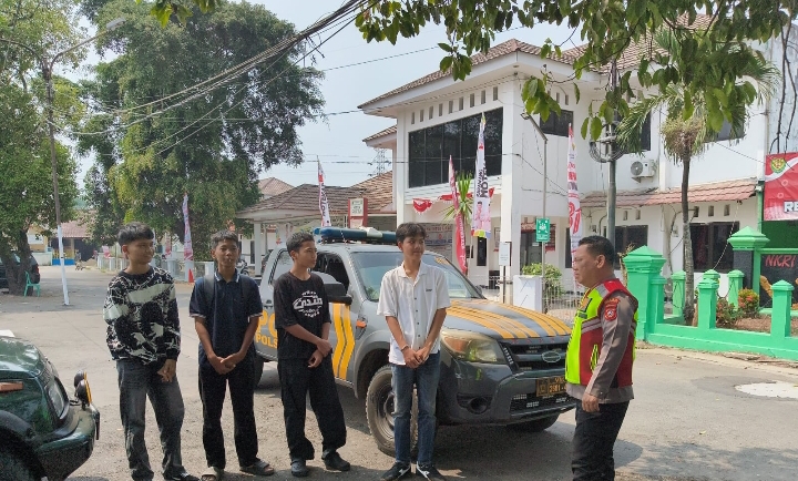 Patroli KRYD Polsek Klari Imbau Remaja Jangan Terlibat Aksi Tawuran dan Kriminalitas