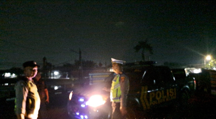 Patroli Dinihari Polsek Klari Dengan Sasaran Patroli di Area Jembatan Belendung