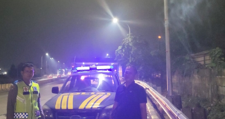 Personil Polsek Klari Melaksanakan Patroli KRYD di Pintu Gerbang Tol Karawang Timur