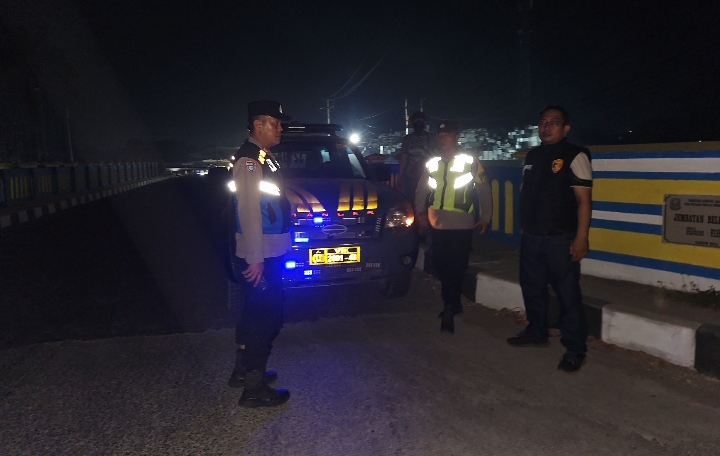 Polsek Klari Patroli Malam, Strong Point di Jembatan Belendung