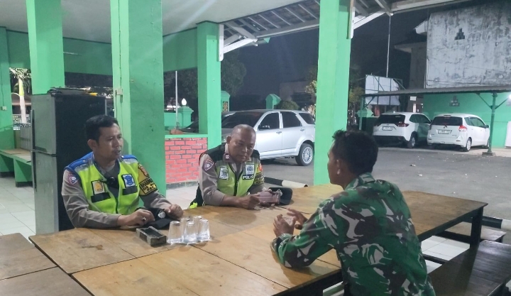 Pererat Silaturahmi Kamtibmas, Personel Polsek Klari Sambangi Makoramil Klari