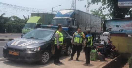 Polsek Jatisari Laksanakan Patroli Prekat Di Depan RS Paruh