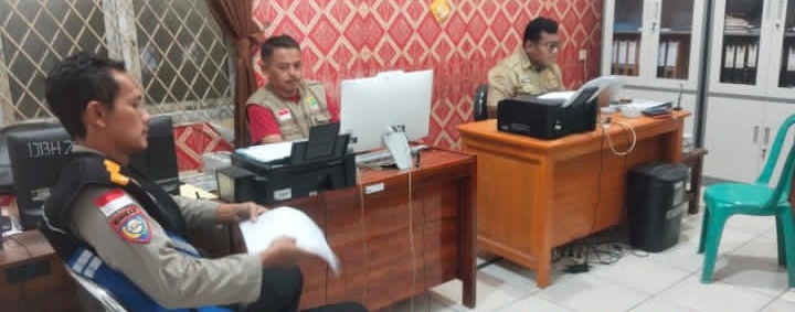 ‎Bhabinkamtibmas Desa Jatisari Imbau Warga Waspada TPPO