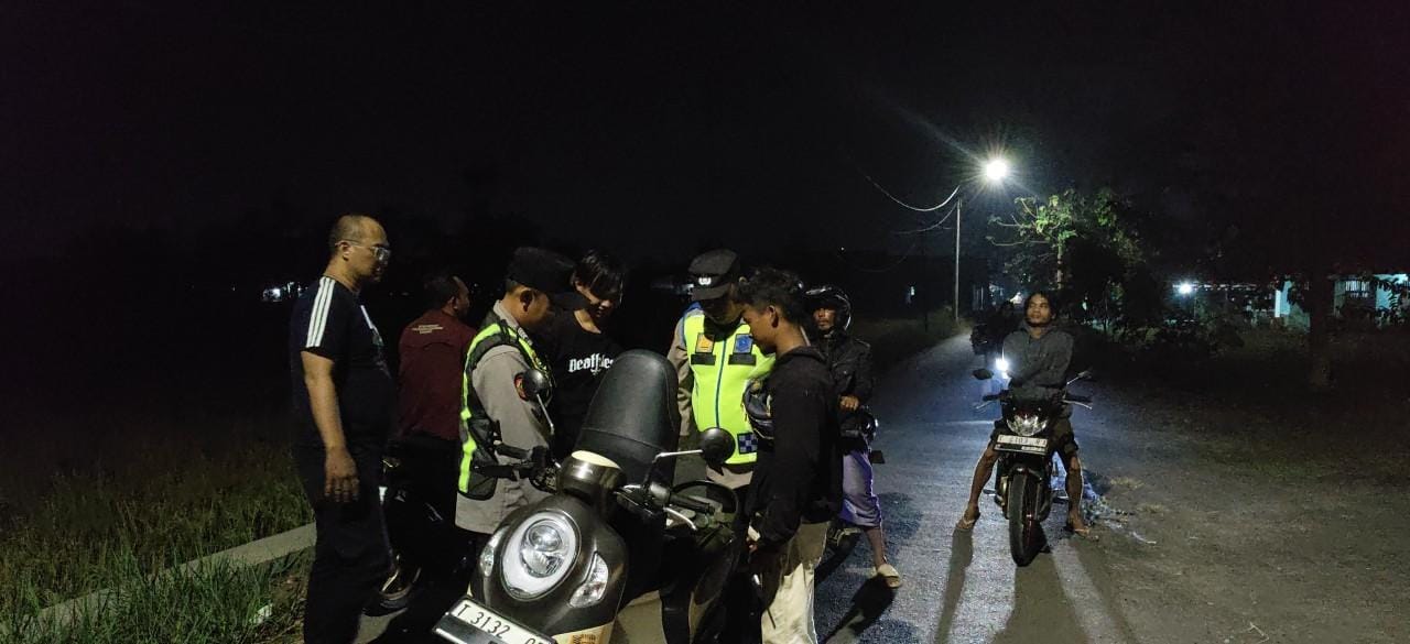 Polsek Banyusari Gencar Melaksanakan Razia Sepeda Motor Berknalpot Brong
