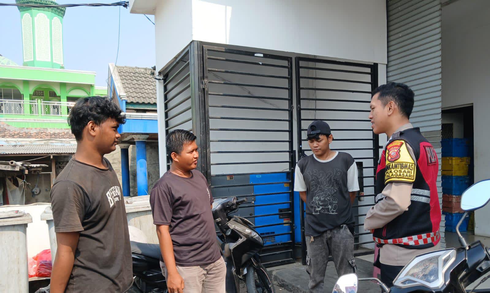 Bhabinkamtibmas Polsek Telagasari Sambangi Warga Binaan dan Himbau Waspada Gukamtibmas