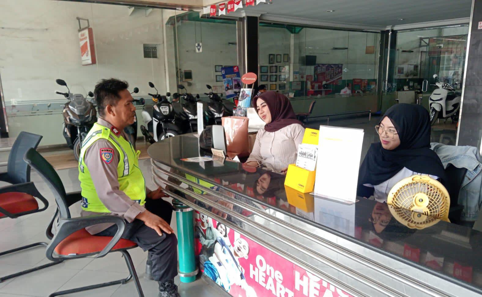Bhabinkamtibmas Polsek Telagasari Sambangi Warga Binaan Untuk Sebar Himbauan Kamtibmas