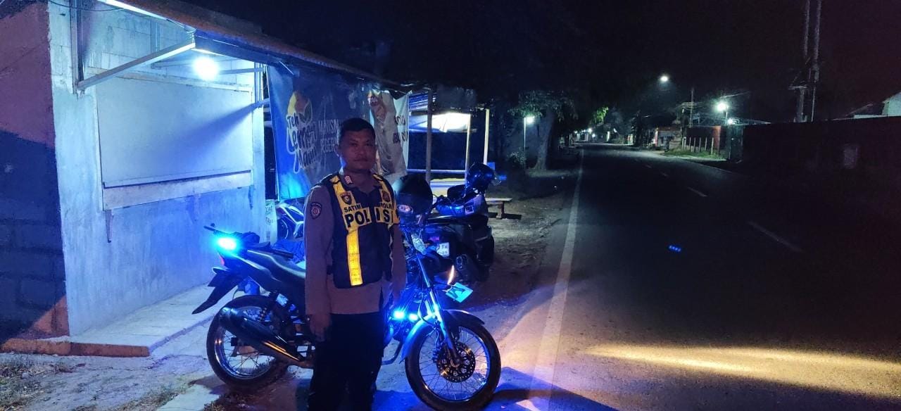 Prekat Polsek Banyusari Giat Patroli Jalan Raya Antisipasi Kejahatan