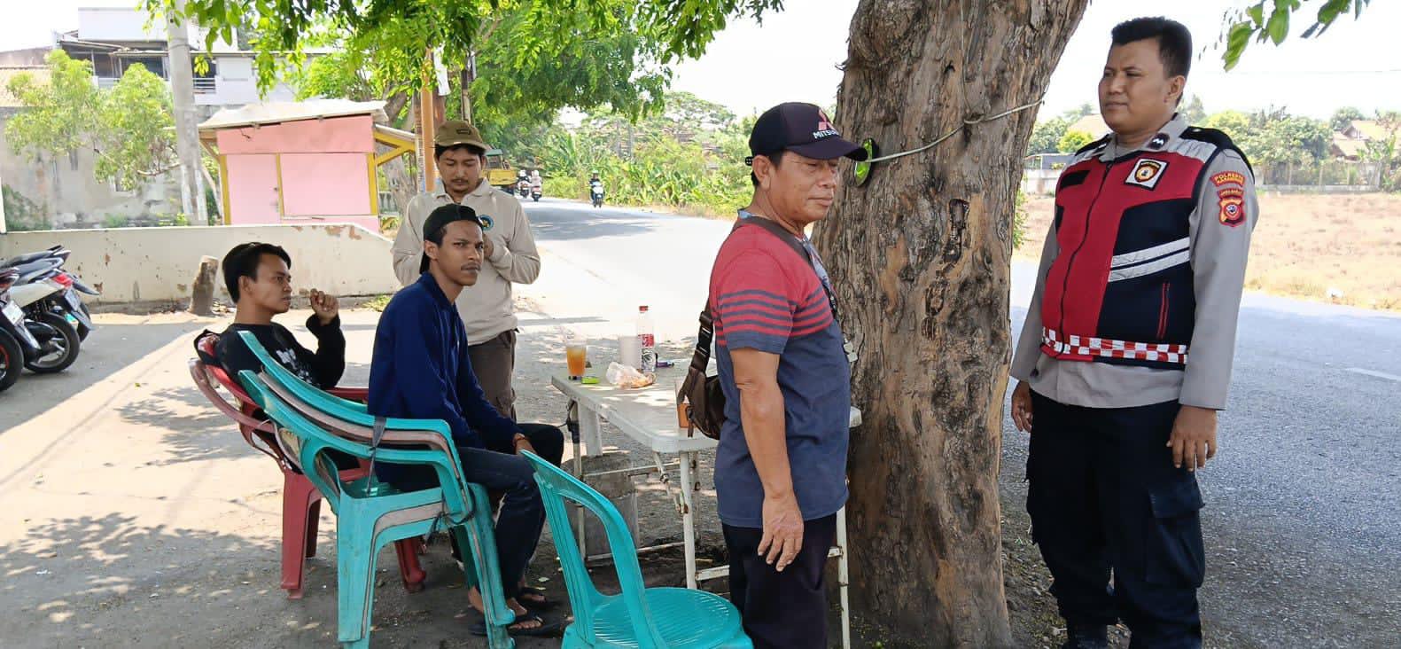 Cegah Aksi Premanisme, Bhabinkamtibmas Polsek Telagasari Sebar Imbauan Kamtibmas
