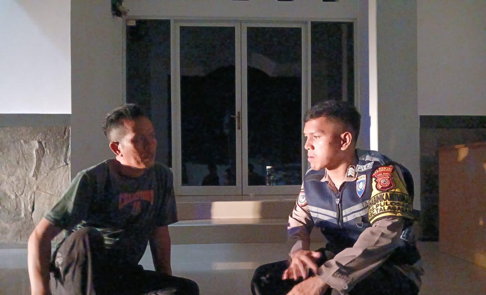 Bhabinkamtibmas Polsek Telagasari Gencar Laksanakan Ronda, Cegah Gukamtibmas Bersama Warga