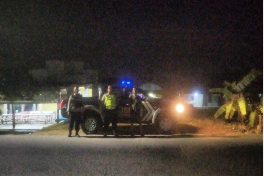 Personil Polsek Telagasari Laksanakan Patroli Malam di Titik Rawan Guna Jaga Kamtibmas
