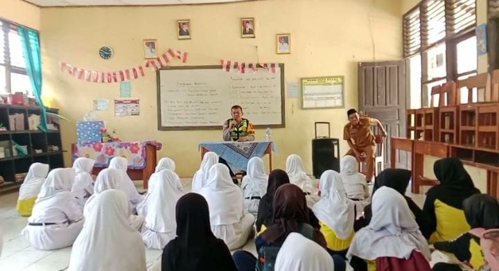 ‎Police Goes to School, Polsek Klari Bekali Pelajar SDN Belendung 2 Tentang Pencegahan Bullying