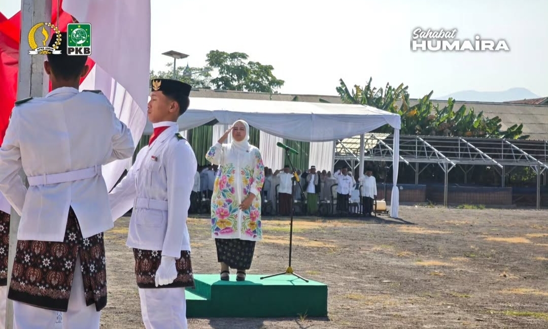 Humaira Zahrotun Noor Ajak Santri Jaga Tradisi Pesantren dan Adaptif Hadapi Perkembangan Zaman