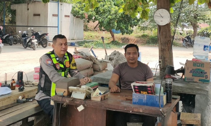 ‎Bhabinkamtibmas Polsek Klari Sapa Warga Binaan, Sampaikan Pesan-Pesan Kamtibmas