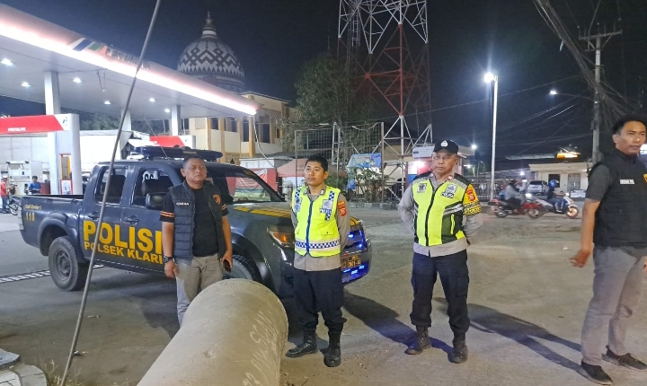 ‎Patroli Personel Polsek Klari Patroli Antisipasi Gangguan Kamtibmas di Area SPBU