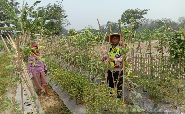 Bhabinkamtibmas Polsek Klari Laksanakan Giat Sambang Kamtibmas kepada Warga Binaan Desa Karanganyar ‎