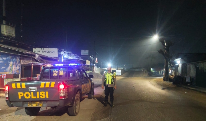 Personel Polsek Klari Sisir Jalan Raya Belendung Antisipasi Tawuran, Balap Liar, dan C3